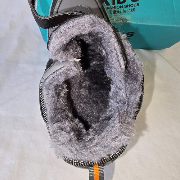 Kid's Fashion Shoes Hiking Kids 1.5 (EU 33) Gray Black Antiskid NIB - Picture 8 of 14